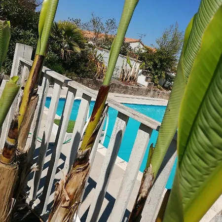 Les Bichettes فندق مبيت وإفطار 3*