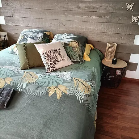 Les Bichettes فندق مبيت وإفطار 3*