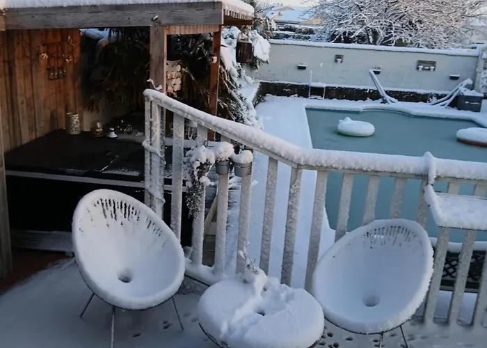 Les Bichettes 住宿加早餐酒店 Mortagne-sur-Sevre